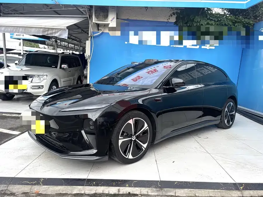 NIO ET5T 2024