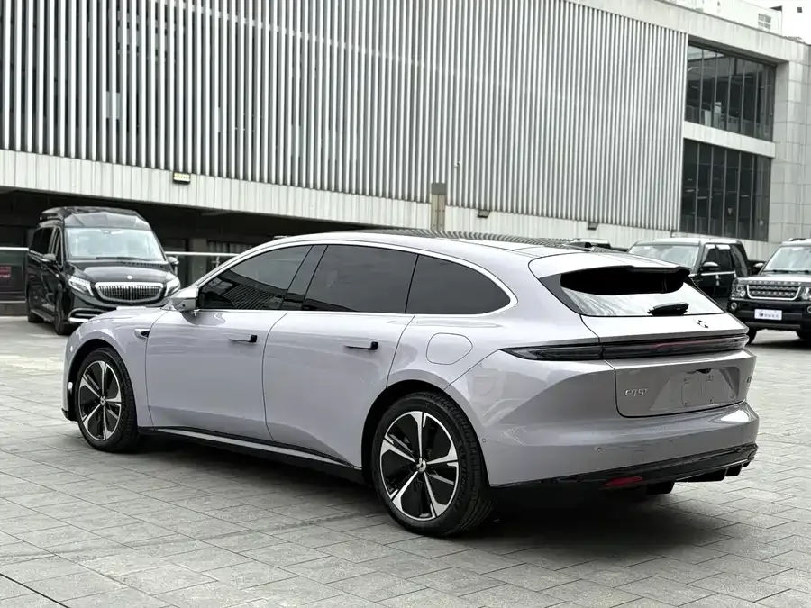 NIO ET5T NIO ET5T 2025 75kWh Touring 2025 — миниатюра 2