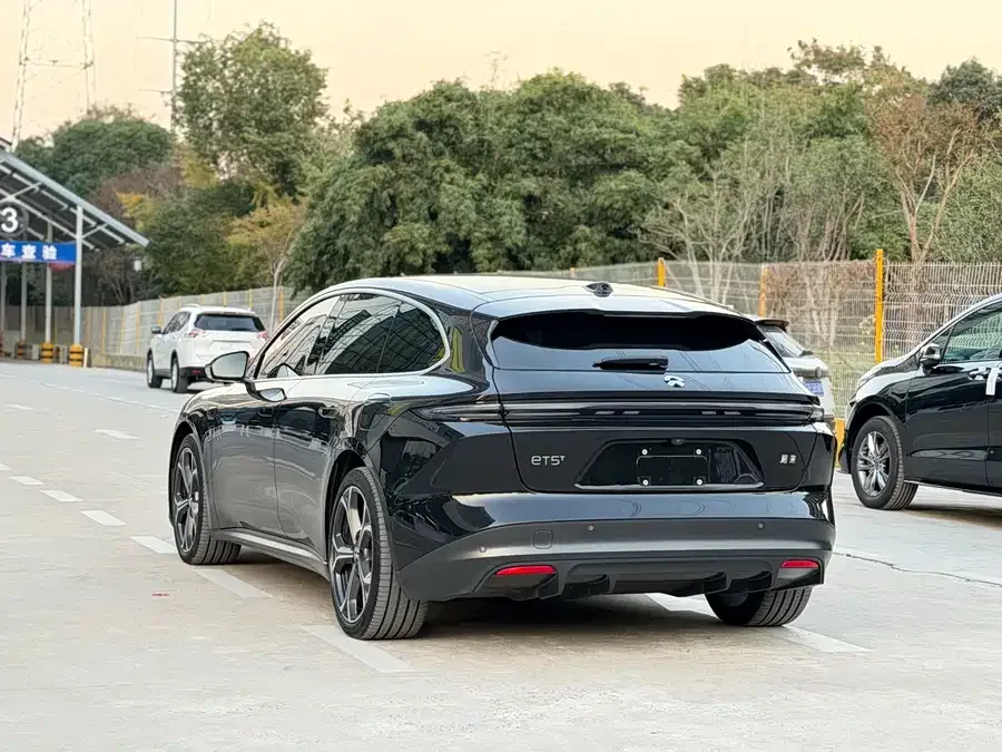 NIO ET5T NIO ET5T 2024 75kWh Touring 2024 — миниатюра 3