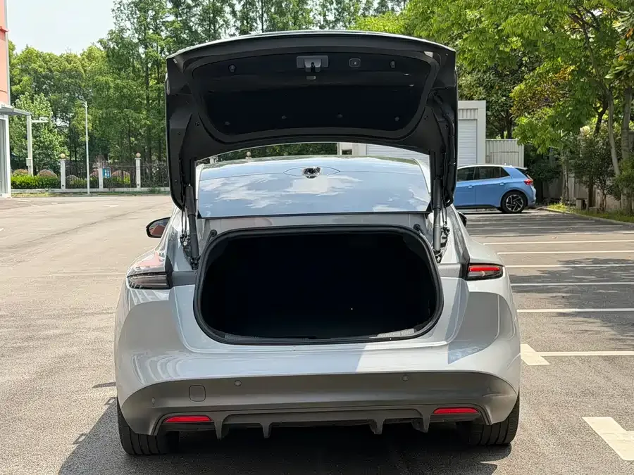 NIO ET5 NIO ET5 2022 75kWh 2024 — миниатюра 3