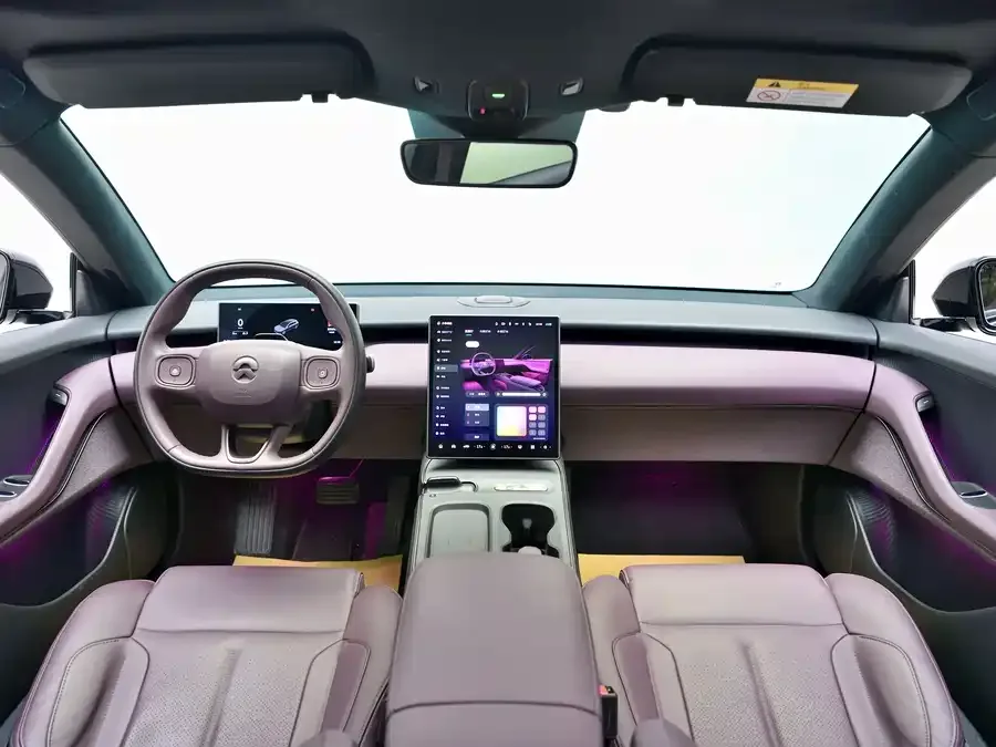 NIO ET5T NIO ET5T 2024 75kWh Touring 2025 — миниатюра 2