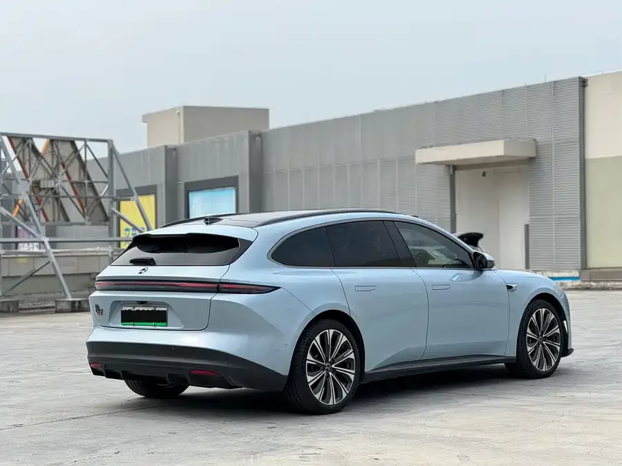NIO ET5T NIO ET5T 2024 75kWh Touring 2024 — миниатюра 3