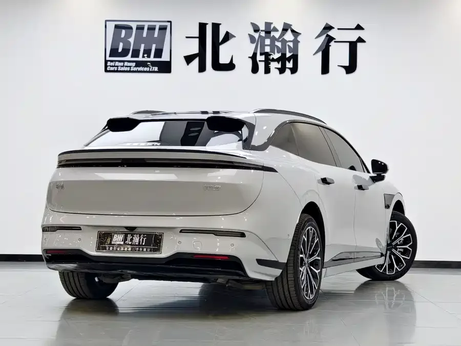Zeekr 007GT Zeekr 007GT 2025 All-Wheel Drive Smart Edition 75kWh 2025 — миниатюра 2