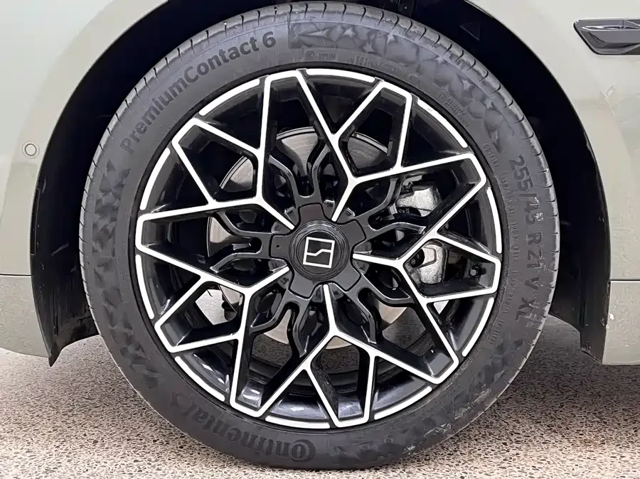 Zeekr 001 Zeekr 001 2024 WE version 95kWh 4WD 2025 — миниатюра 3