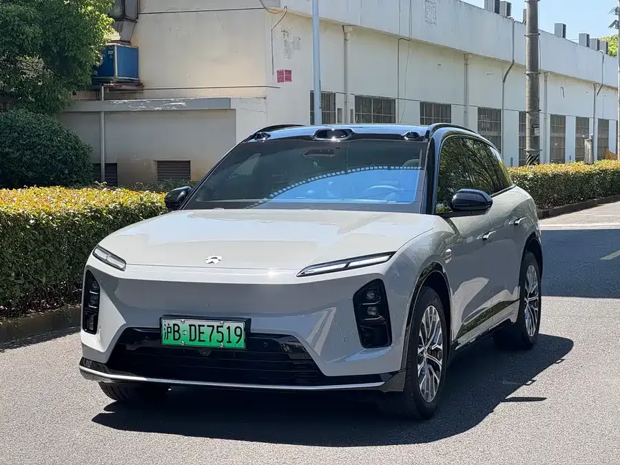 NIO ES6 2025