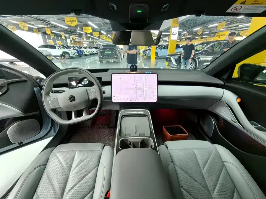 NIO ET5T NIO ET5T 2025 75kWh Touring 2025 — миниатюра 5