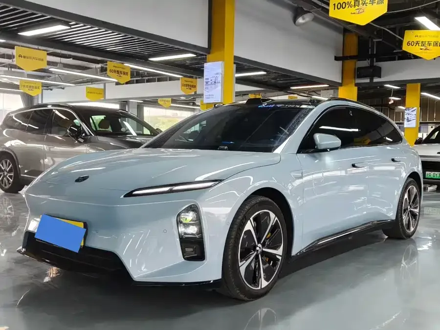 NIO ET5T 2025