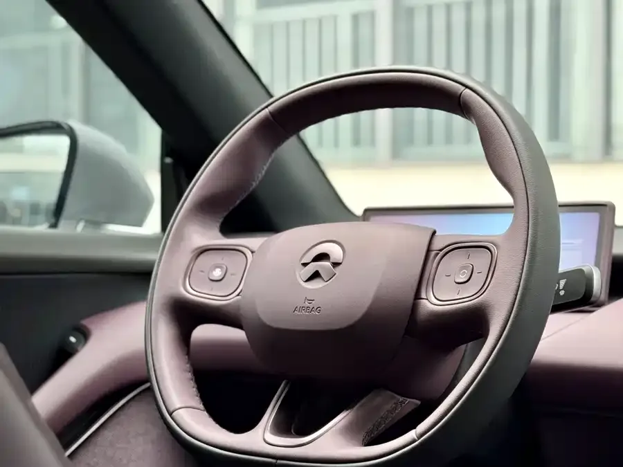 NIO ET5T NIO ET5T 2024 75kWh Touring 2025 — миниатюра 2