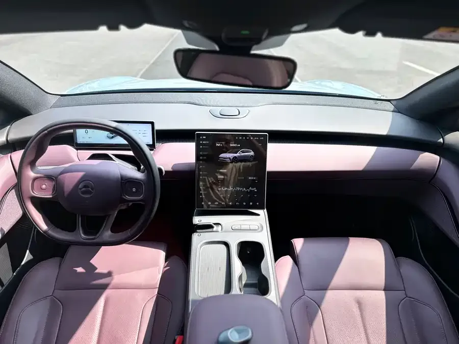 NIO ET5T NIO ET5T 2024 75kWh Touring 2024 — миниатюра 3