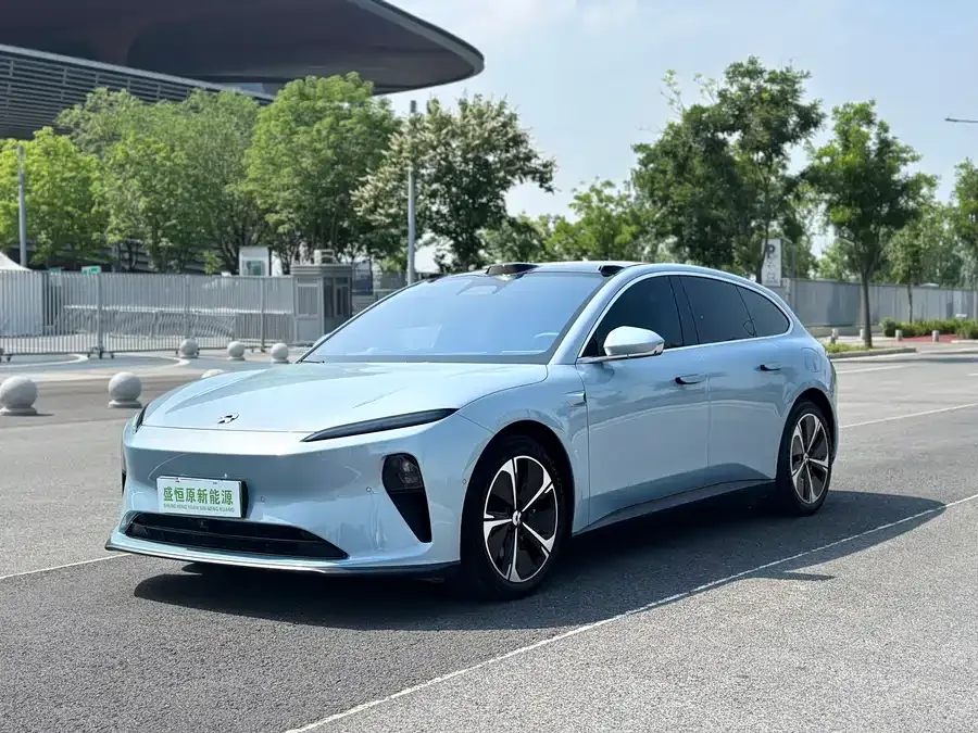 NIO ET5T NIO ET5T 2024 75kWh Touring 2024 — фото 1, купить с доставкой в Москву