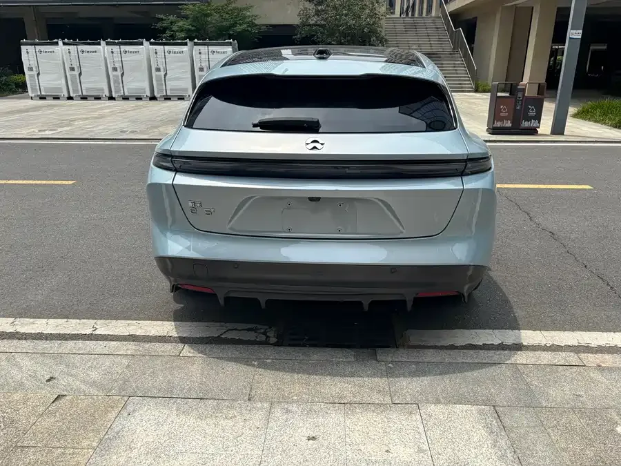 NIO ET5T NIO ET5T 2024 75kWh Touring 2024 — миниатюра 2