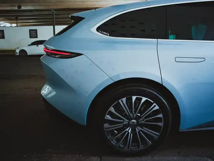 NIO ET5T NIO ET5T 2024 75kWh Touring 2024 — миниатюра 3