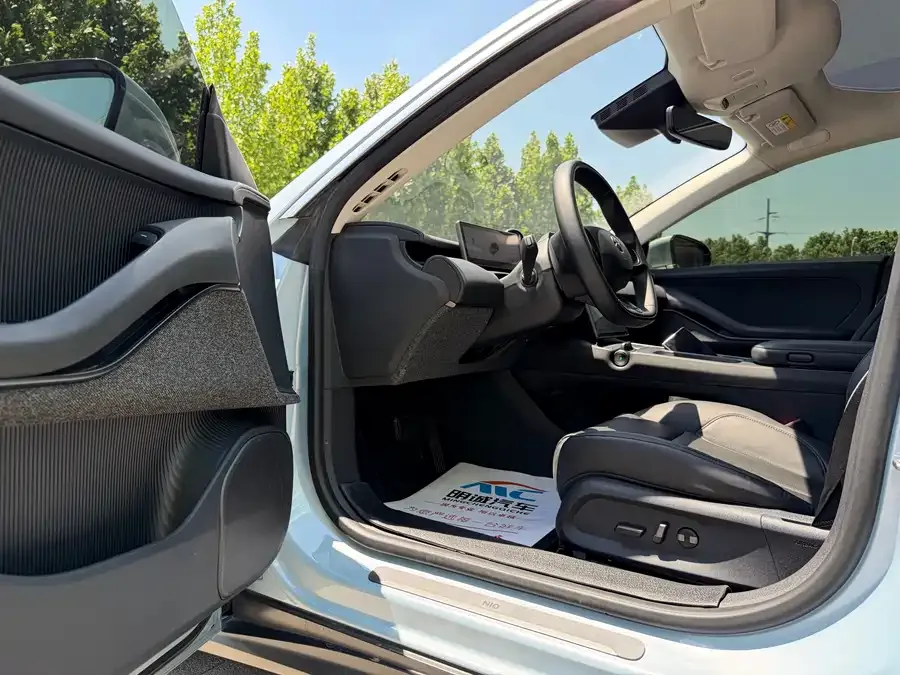 NIO ET5 NIO ET5 2022 75kWh 2023 — миниатюра 2