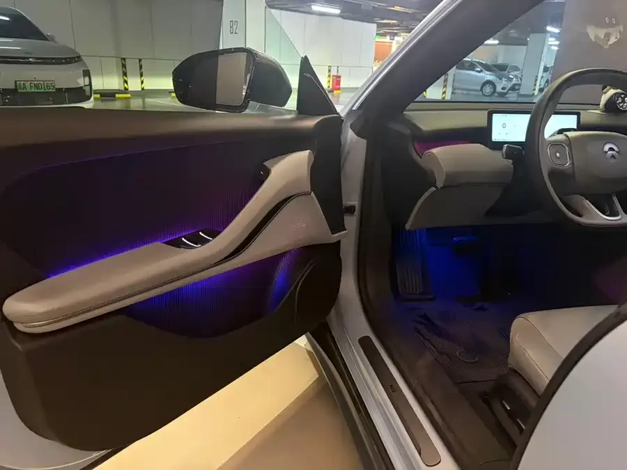 NIO ET5T NIO ET5T 2024 75kWh Touring 2024 — миниатюра 2