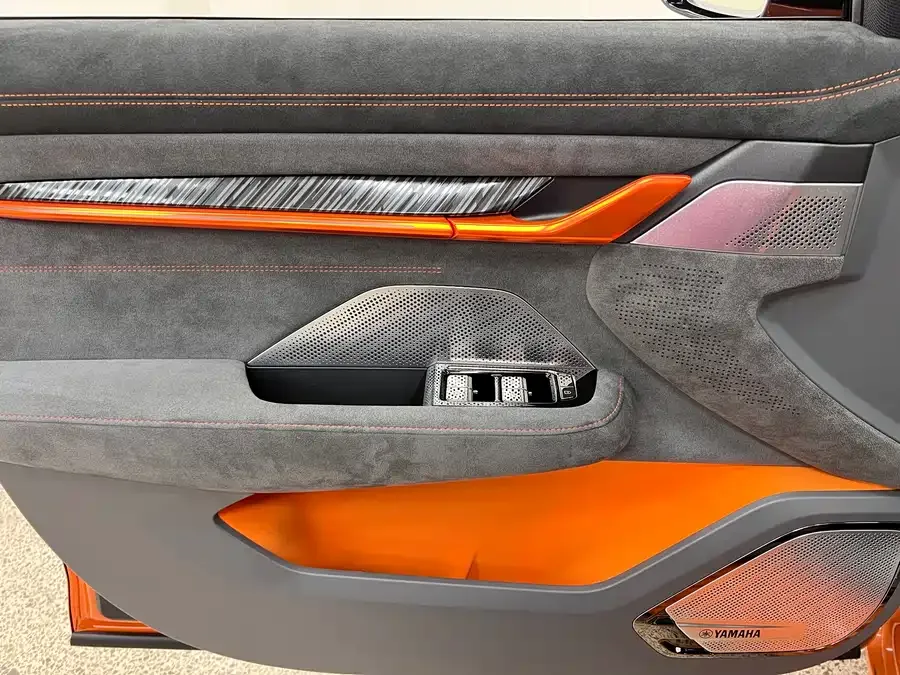 Zeekr 001 Zeekr 001 2023 YOU version 100kWh 2023 — миниатюра 4
