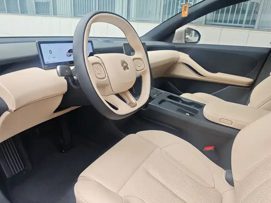 NIO ET5 NIO ET5 2024 model 75kWh 2024 — миниатюра 2