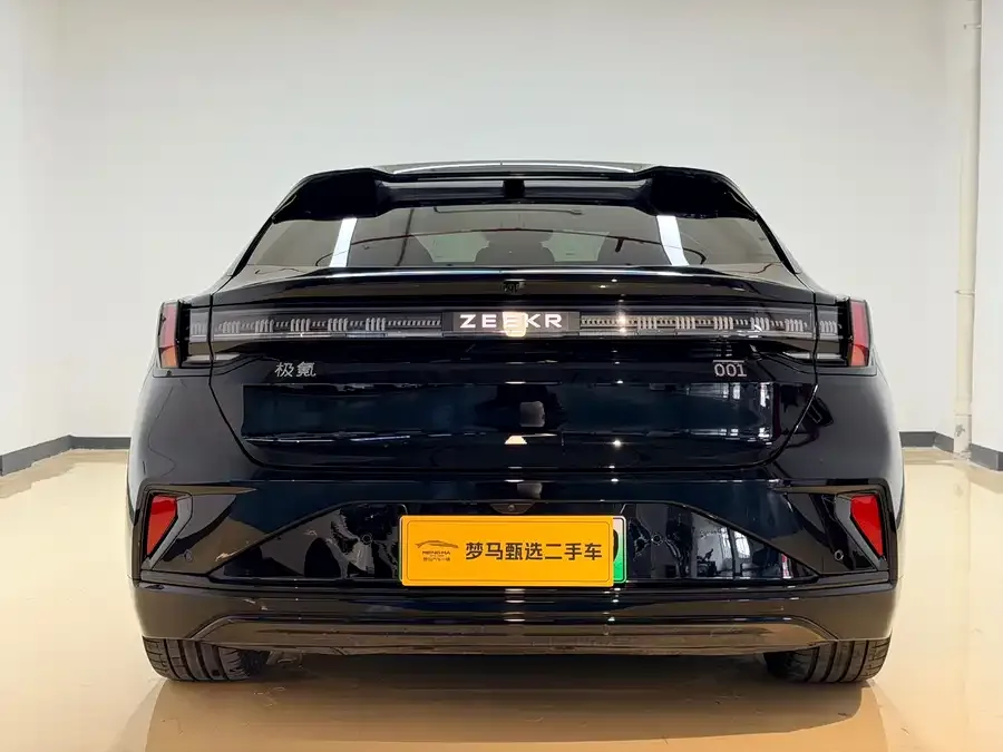 Zeekr 001 Zeekr 001 2025 YOU version 100kWh 4WD 2025 — миниатюра 2