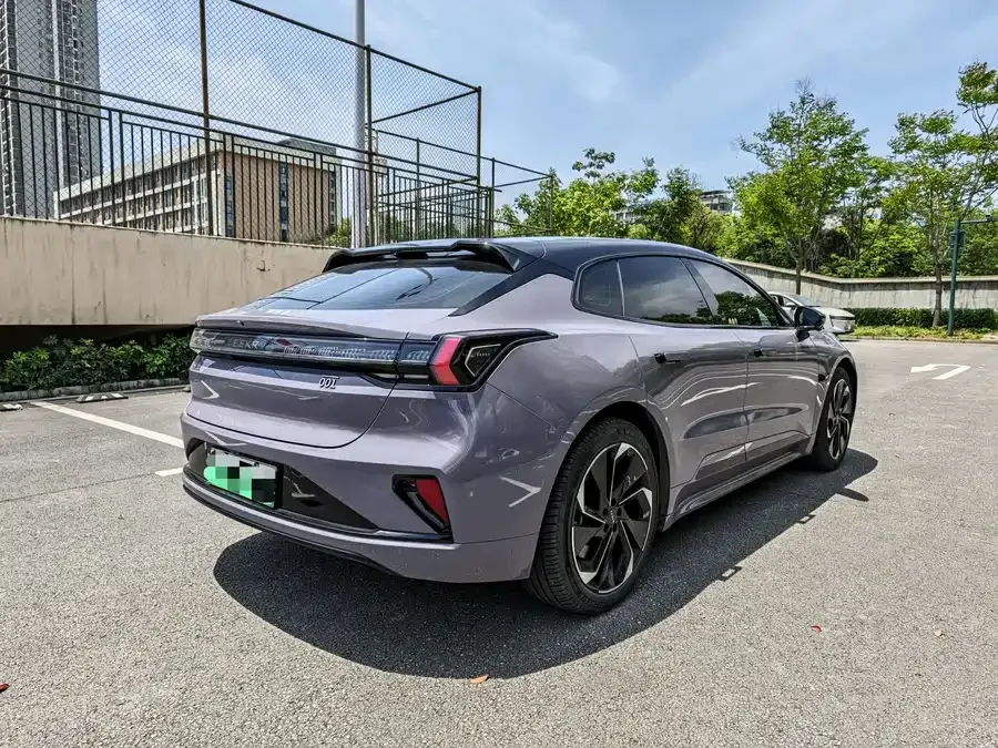 Zeekr 001 Zeekr 001 2024 WE version 100kWh rear-wheel drive 2024 — миниатюра 3