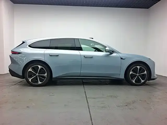 NIO ET5T NIO ET5T 2024 75kWh Touring 2025 — миниатюра 2