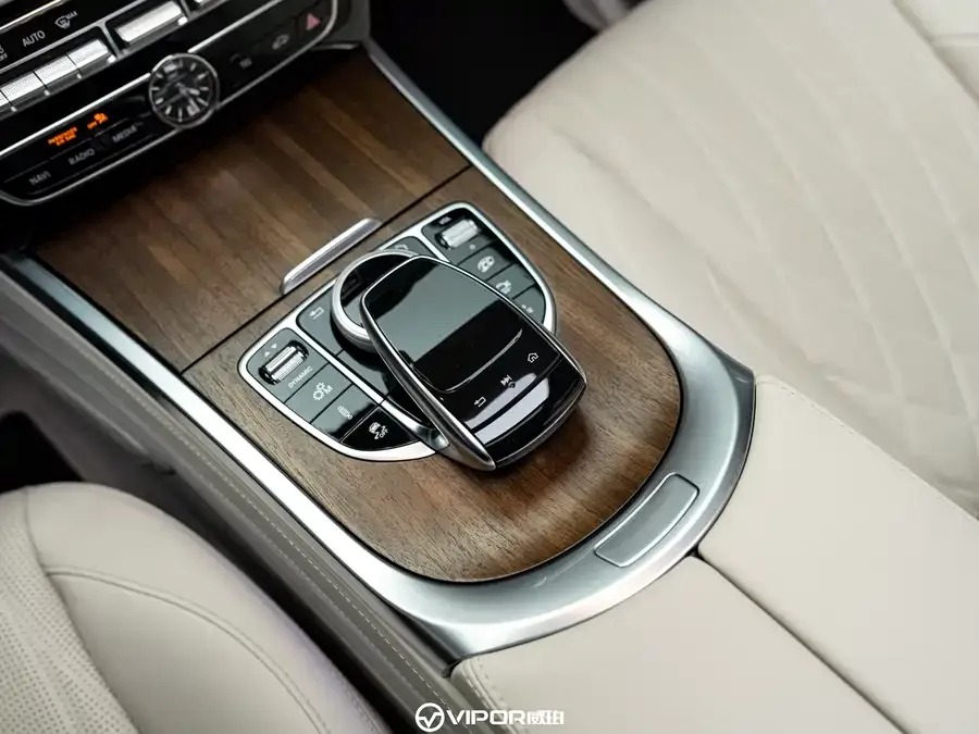 Mercedes-Benz G-Class AMG Mercedes-Benz G-Class AMG 2023 AMG G 63 2024 — миниатюра 4