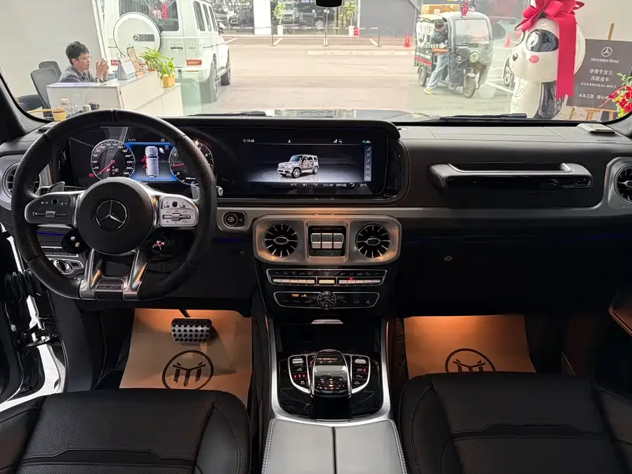Mercedes-Benz G-Class AMG Mercedes-Benz G-Class AMG 2023 AMG G 63 2023 — миниатюра 3