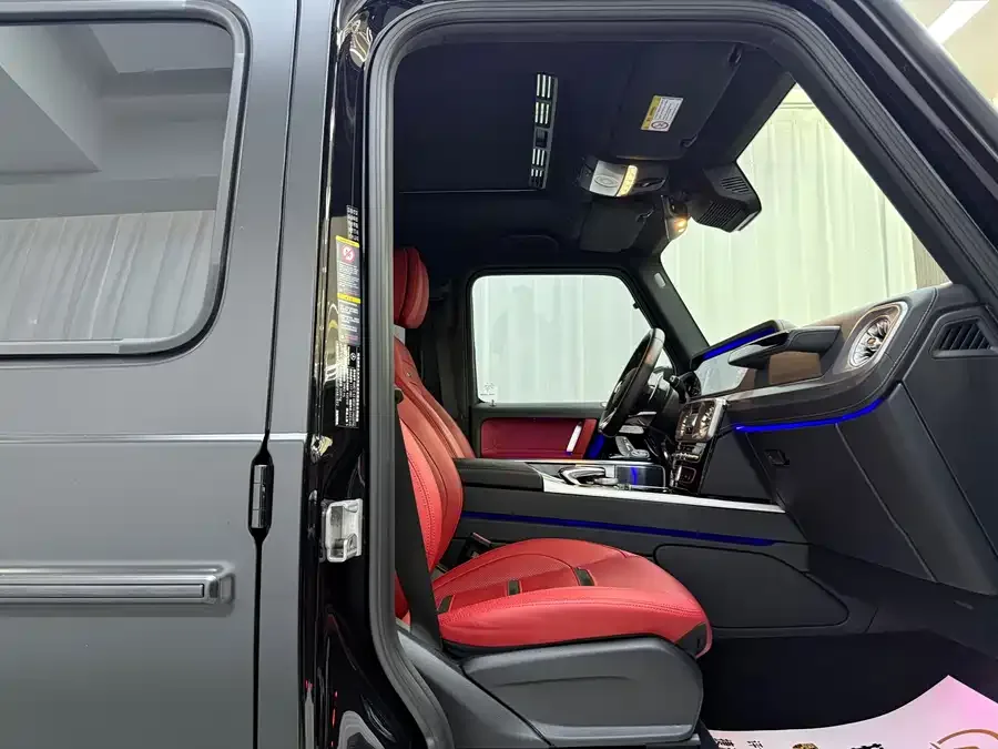 Mercedes-Benz G-Class AMG Mercedes-Benz G-Class AMG 2023 AMG G 63 2023 — миниатюра 5