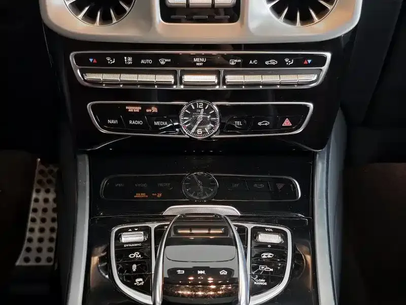 Mercedes-Benz G-Class AMG Mercedes-Benz G-Class AMG 2022 AMG G 63 2022 — миниатюра 3