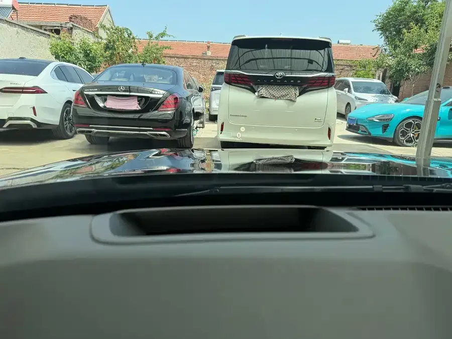 Honda Inspire Insignia 2025 260TURBO Fine Edition 2026 — миниатюра 5