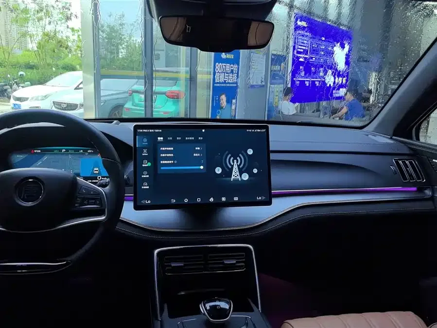 BYD Tang New Energy Tang New Energy 2023 DM-i Champion Edition 112KM Premium Edition 2023 — миниатюра 4