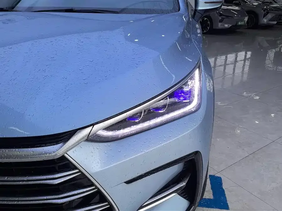 BYD Tang New Energy Tang New Energy 2023 DM-i Champion Edition 112KM Premium Edition 2023 — миниатюра 5