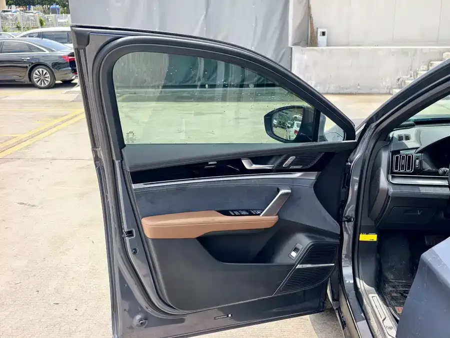 BYD Tang New Energy Tang New Energy 2021 DM-i 112KM Premium Edition 2022 — миниатюра 3