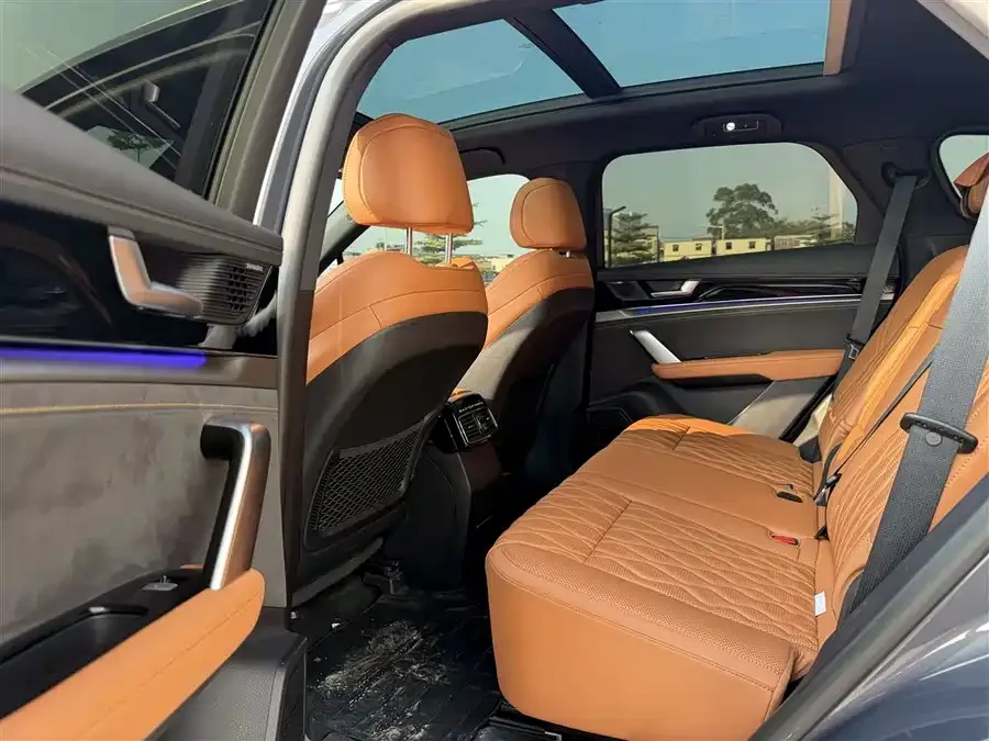 BYD Tang New Energy Tang New Energy 2023 DM-i Champion Edition 112KM Honor Edition 2023 — миниатюра 2