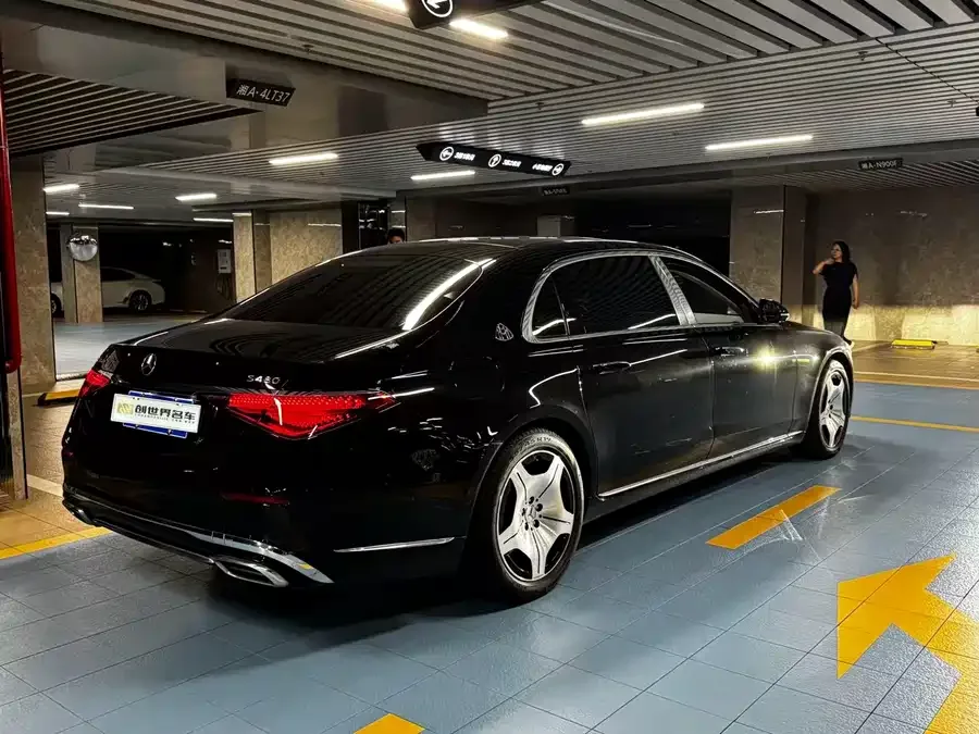 Mercedes-Benz Maybach S-Class Maybach S-Class 2024 S 480 4MATIC 2024 — миниатюра 4