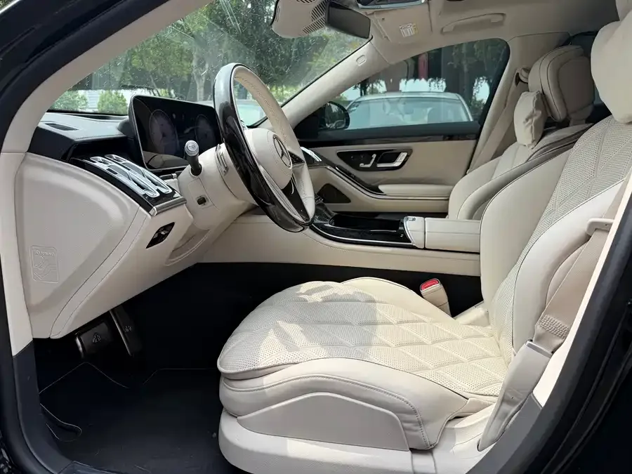 Mercedes-Benz Maybach S-Class 2026 Maybach S-Class S 480 4MATIC 2026 — миниатюра 3