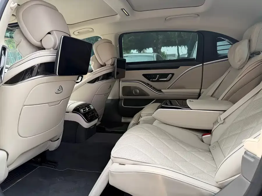 Mercedes-Benz Maybach S-Class 2026 Maybach S-Class S 480 4MATIC 2026 — миниатюра 5