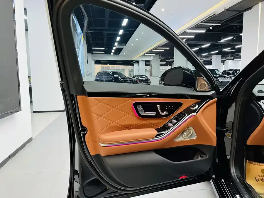 Mercedes-Benz Maybach S-Class Maybach S-Class 2024 S 480 4MATIC 2024 — миниатюра 4