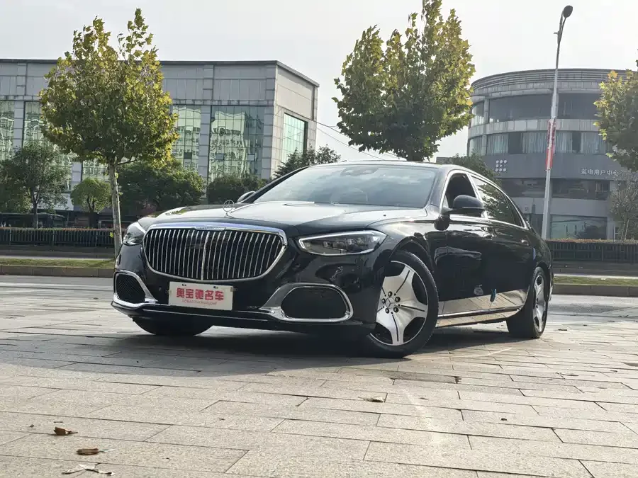 Mercedes-Benz Maybach S-Class 2024