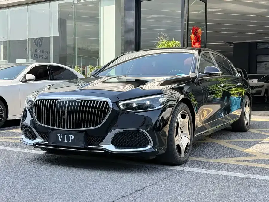 Mercedes-Benz Maybach S-Class 2024
