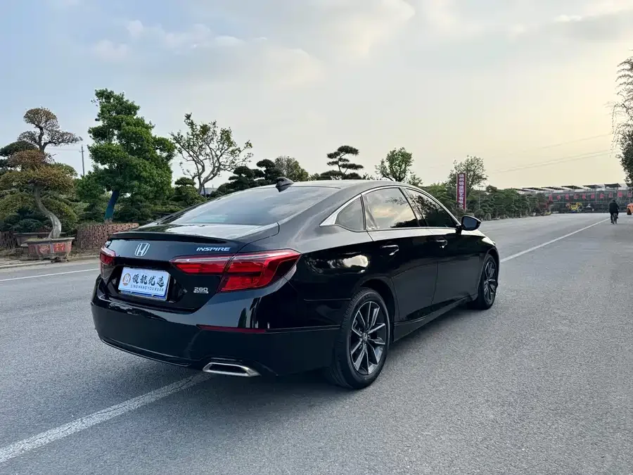 Honda Inspire Inship 2022 260TURBO Exquisite Edition 2023 — миниатюра 4