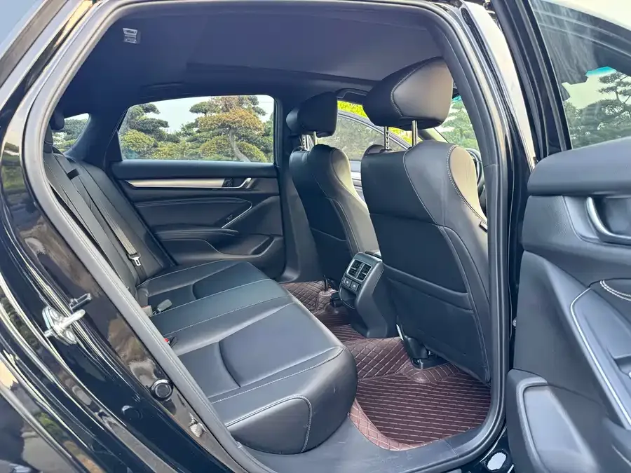 Honda Inspire Inship 2022 260TURBO Exquisite Edition 2023 — миниатюра 5