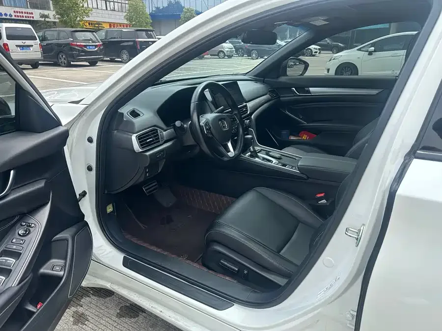 Honda Inspire Inship 2022 260TURBO Exquisite Edition 2023 — миниатюра 4