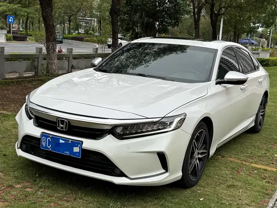 Honda Inspire 2022 Insignia 260TURBO Fine Edition 2022 — фото 1, купить с доставкой в Москву