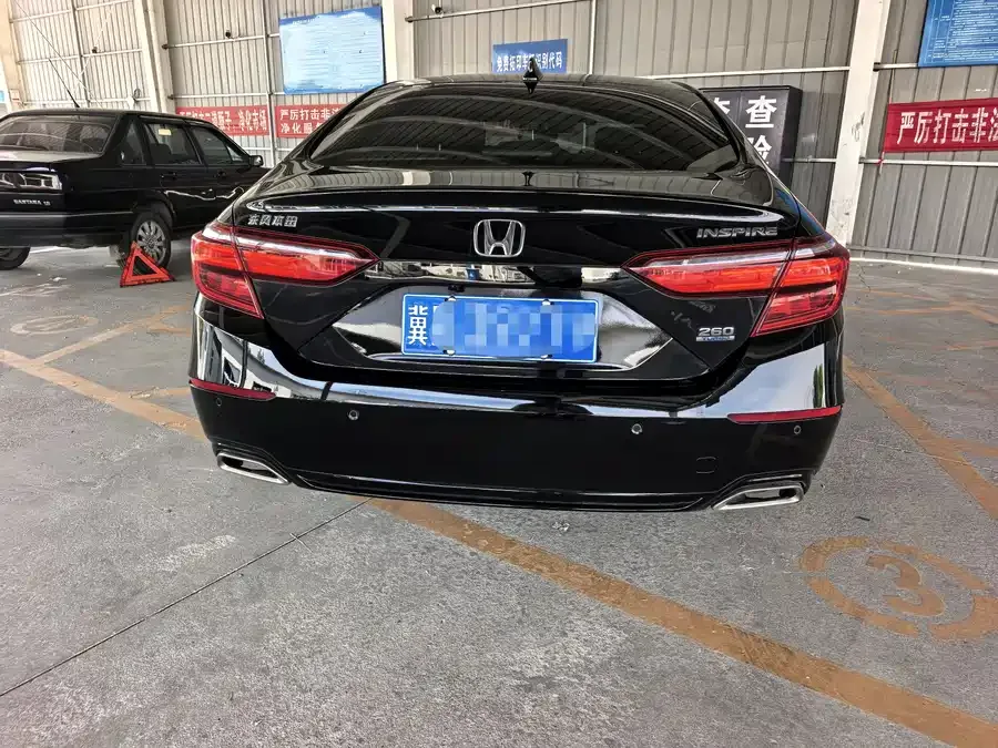 Honda Inspire 2022 Insignia 260TURBO Fine Edition 2022 — миниатюра 5