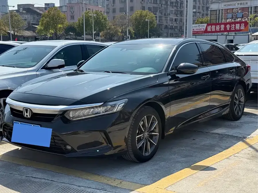 Honda Inspire Inship 2022 260TURBO Exquisite Edition 2023 — фото 1, купить с доставкой в Москву