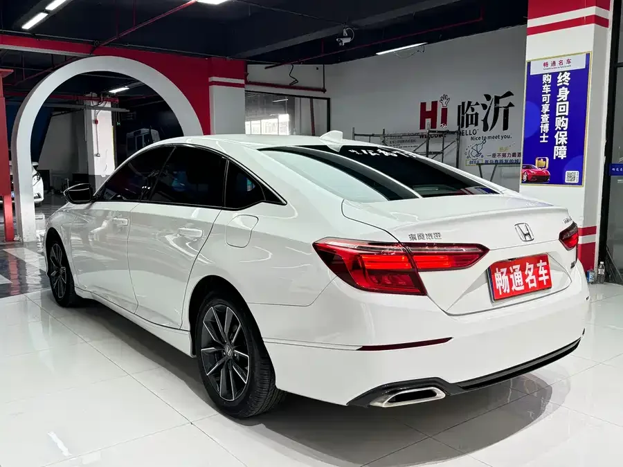 Honda Inspire 2022 Insignia 260TURBO Elegant Edition 2023 — миниатюра 5