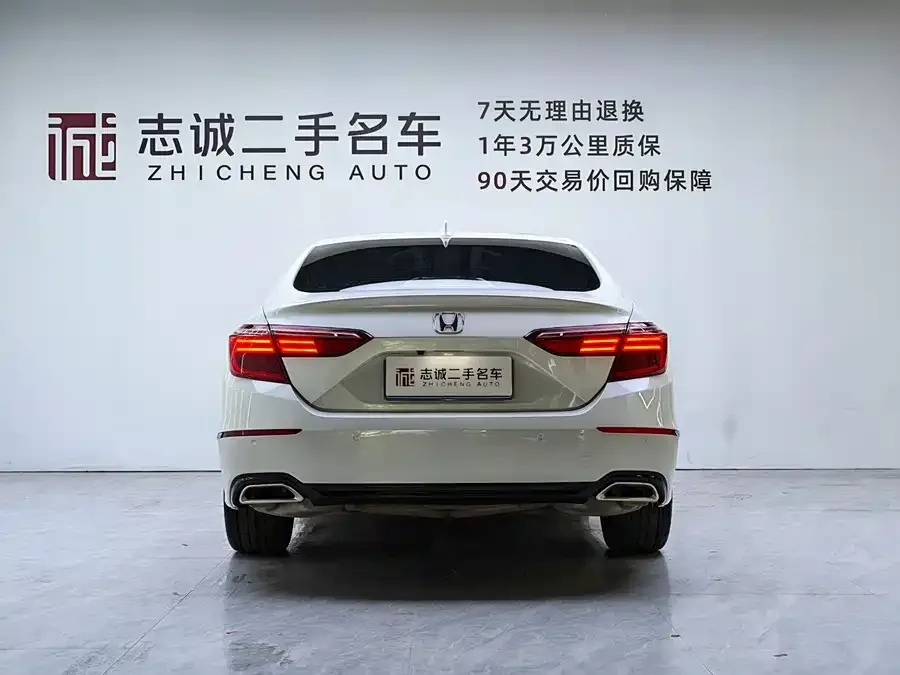 Honda Inspire 2022 Insignia 260TURBO Fine Edition 2023 — миниатюра 2