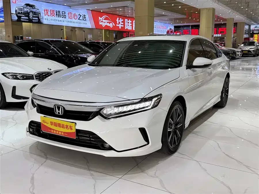 Honda Inspire Inship 2022 260TURBO Exquisite Edition 2022 — фото 1, купить с доставкой в Москву