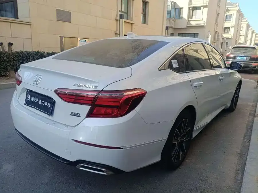 Honda Inspire Inship 2022 260TURBO Exquisite Edition 2023 — миниатюра 2