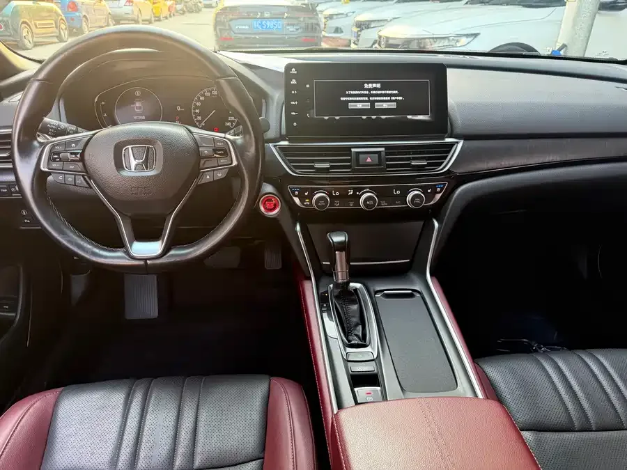 Honda Inspire 2022 Insignia 260TURBO Fine Edition 2022 — миниатюра 4