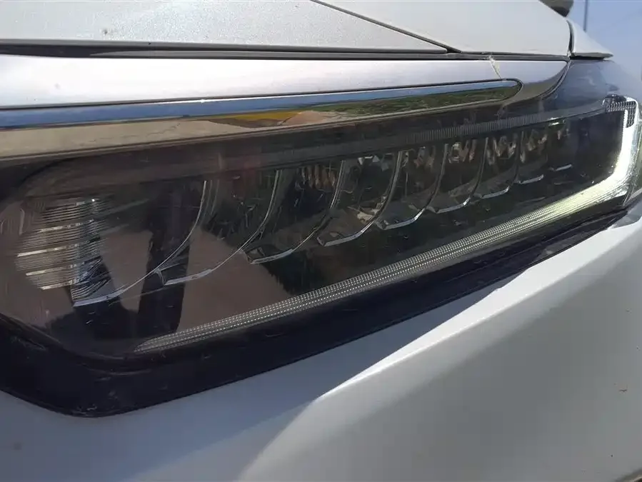 Honda Inspire 2022 Insignia 260TURBO Fine Edition 2022 — миниатюра 5